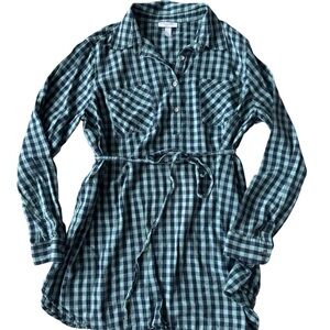 Liz Lange Maternity Gingham Plaid Tunic Top long sleeve plaid shirt– Size Large